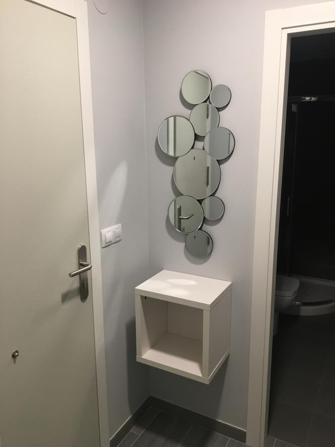 Dpcristal City Apartments Саррия Экстерьер фото