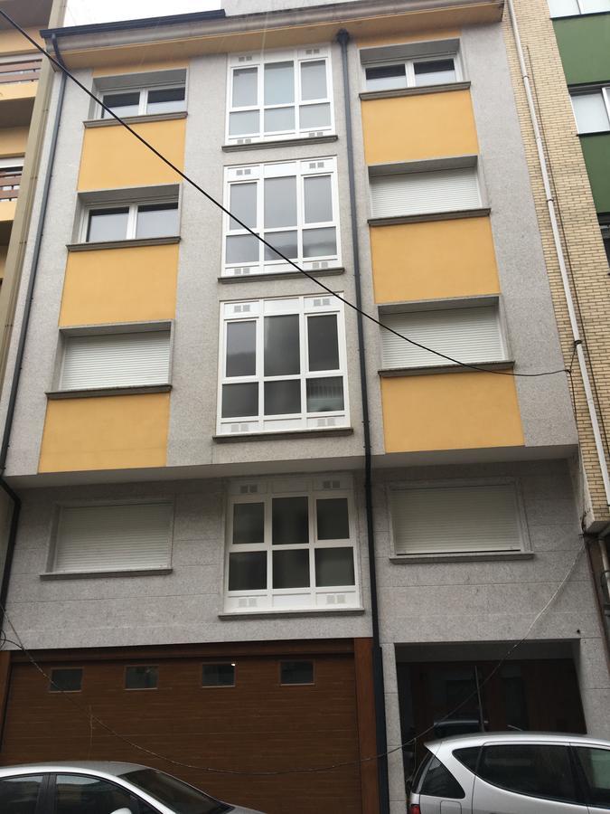 Dpcristal City Apartments Саррия Экстерьер фото