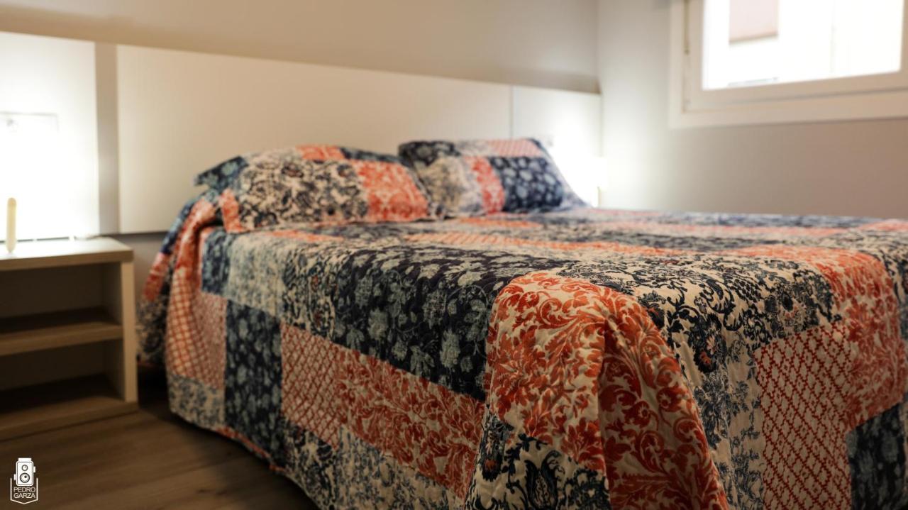 Dpcristal City Apartments Саррия Экстерьер фото